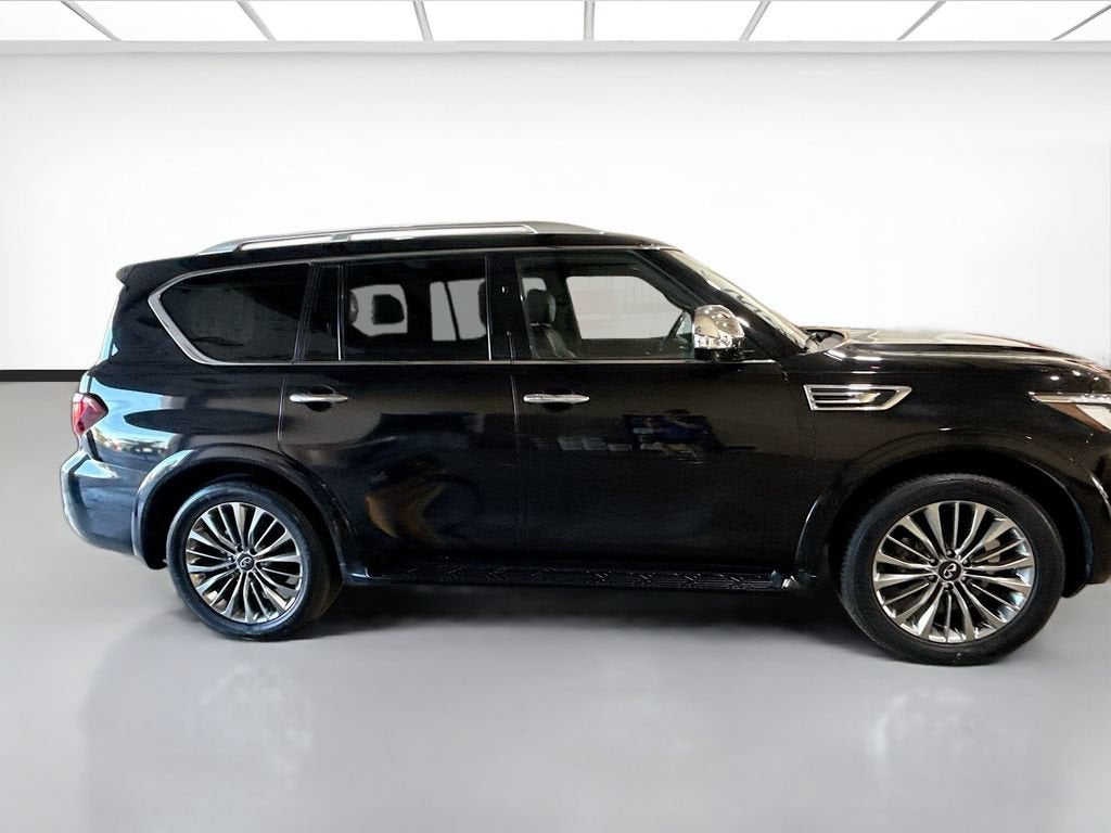 2021 INFINITI QX80 — detail view