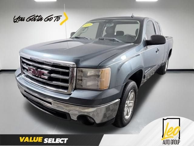 2013 GMC Sierra 1500 SLE in Stealth Gray Metallic — front three-quarter view