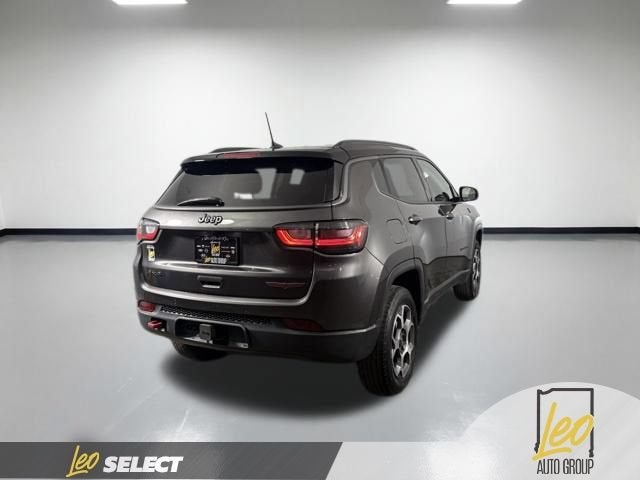 2022 Jeep Compass — detail view