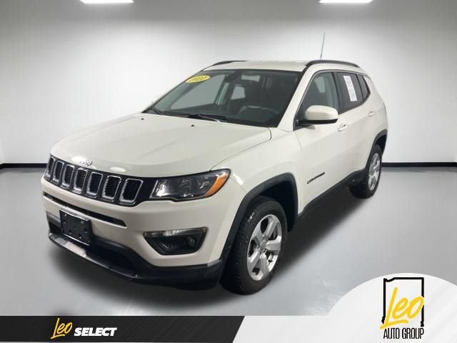 2021 Jeep Compass Latitude 4x4 in White — front three-quarter view